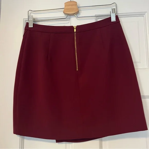 💌MUST GO Free shipping! Banana Republic Faux Wrap Skirt - Maroon - Size 4 - Picture 2 of 6